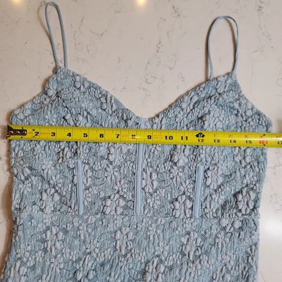 ASTR The Label floral lace knit dusty blue mid feminine chic dress size medium - Picture 3 of 13